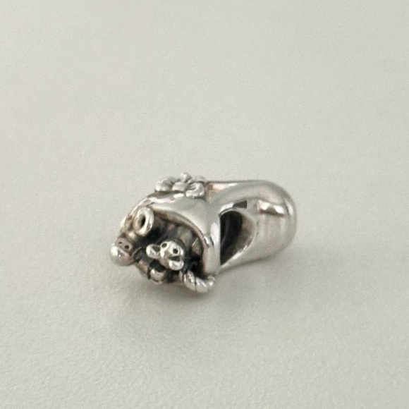 Pandora 925 Santa's Stocking Christmas Holiday Rare Retired Bead Charm - Picture 6 of 6